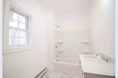 58 Willow St, Lowell, MA 01852 - Photo 20