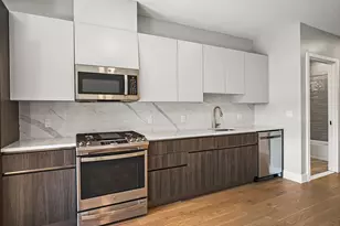 9 Central St, Somerville, MA 02143 - Photo 4