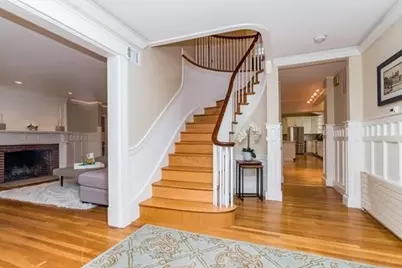 29 Gammons, Newton, MA 02468 - Photo 4