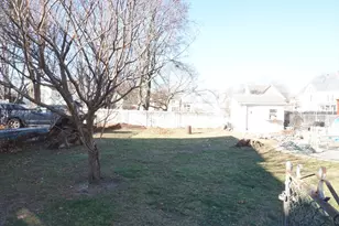 76 4th Ave, Lowell, MA 01854 - Photo 22