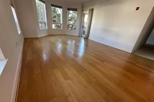 629 Hammond, Brookline, MA 02467 - Photo 4