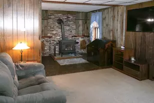 38 Park St, Webster, MA 01570 - Photo 14