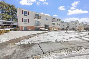 10 Royal Dane Dr, Marshfield, MA 02050 - Photo 2