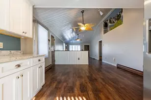 475 Ludlow St, Fall River, MA 02721 - Photo 12