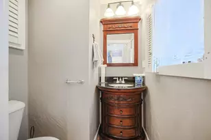 4 Roosevelt St, Wareham, MA 02571 - Photo 14