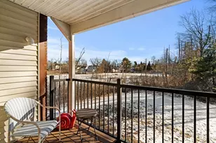 2300 Skyline Dr, Lowell, MA 01854 - Photo 16