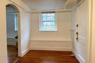 20 Claflin Rd, Brookline, MA 02445 - Photo 8