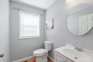 129 Quinapoxet St, Holden, MA 01522 - Photo 20