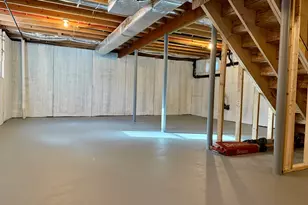 129 Quinapoxet St, Holden, MA 01522 - Photo 30