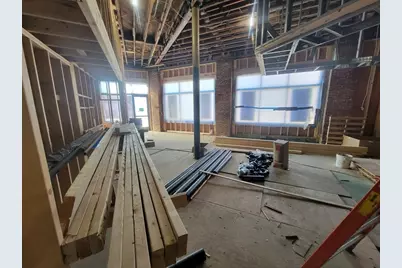 409 Main St, Fitchburg, MA 01420 - Photo 4