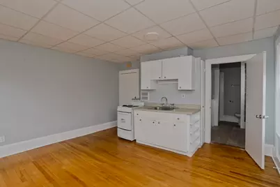 78 Elm St. #4, Worcester, MA 01609 - Photo 2