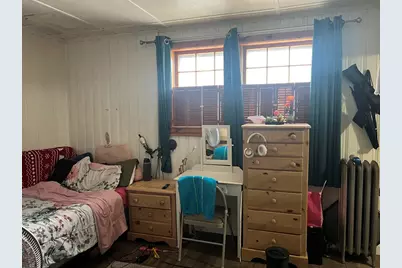 51 Exeter St, Fitchburg, MA 01420 - Photo 12