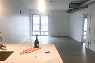 9 Medford St, Somerville, MA 02143 - Photo 4