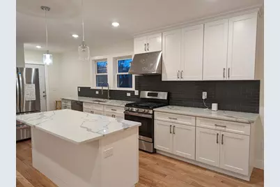 41 Oxford Ave #1, Belmont, MA 02478 - Photo 2