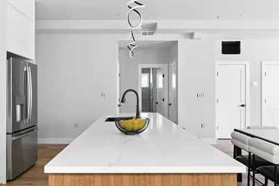 34 Woodford St #1, Boston, MA 02125 - Photo 12