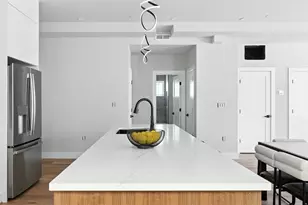 34 Woodford St, Boston, MA 02125 - Photo 12