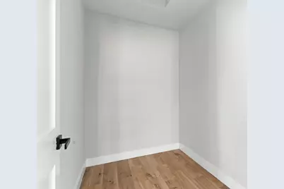 34 Woodford St #1, Boston, MA 02125 - Photo 18