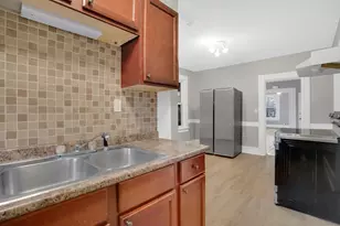 16 Amherst, Springfield, MA 01109 - Photo 28