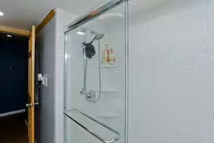 10 View St, Holyoke, MA 01040 - Photo 26