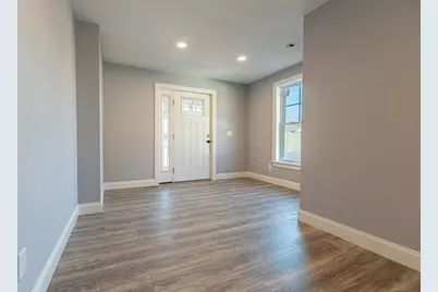 563 Whittenton St, Taunton, MA 02780 - Photo 14