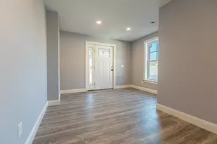 563 Whittenton St, Taunton, MA 02780 - Photo 14