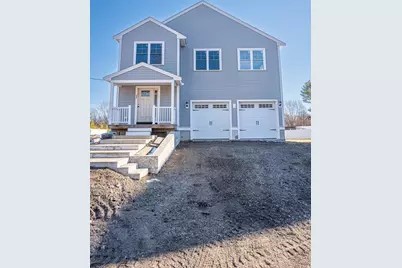 563 Whittenton St, Taunton, MA 02780 - Photo 2