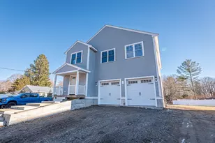 563 Whittenton St, Taunton, MA 02780 - Photo 4