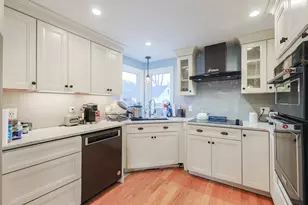 43 Marjorie St, Attleboro, MA 02703 - Photo 8