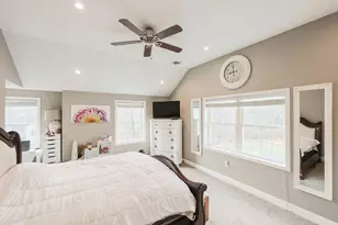 43 Marjorie St, Attleboro, MA 02703 - Photo 24