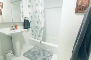 1776 Beacon St, Brookline, MA 02445 - Photo 6