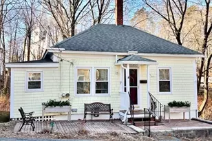 447 Stevens St, North Andover, MA 01845 - Photo 1