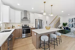 138 Fisher St, Attleboro, MA 02703 - Photo 8