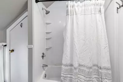 70-72 Maple Avenue #3, North Andover, MA 01845 - Photo 18