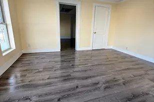 360 School St, Webster, MA 01570 - Photo 8