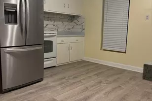 360 School St, Webster, MA 01570 - Photo 4