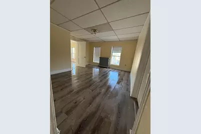 360 School St #2, Webster, MA 01570 - Photo 6