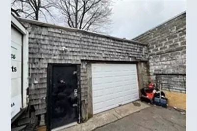 1607 Acushnet Ave, New Bedford, MA 02746 - Photo 22