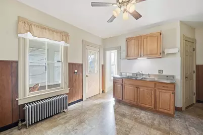 658 Main Street #2, West Springfield, MA 01089 - Photo 16