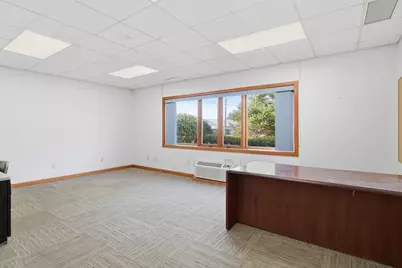 109 Apremont Way, Westfield, MA 01085 - Photo 32