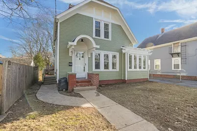 202 Jenckes St, Woonsocket, RI 02895 - Photo 2