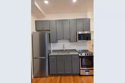 165 Hawthorne #104, Chelsea, MA 02150 - Photo 4