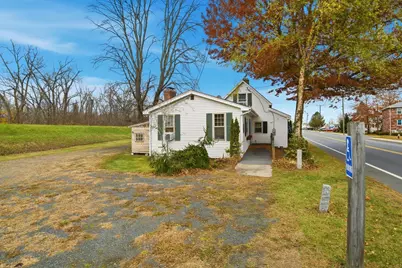 148 River St, West Springfield, MA 01089 - Photo 8