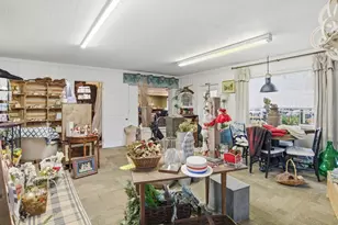 148 River St, West Springfield, MA 01089 - Photo 16