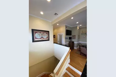 206 Holland St #A, Somerville, MA 02144 - Photo 6
