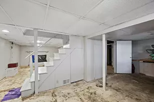 83 Oklahoma St, Springfield, MA 01104 - Photo 24