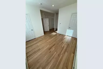 63 Middle St #1, Boston, MA 02127 - Photo 12