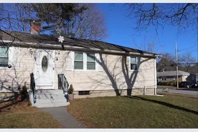 2 Genetti Circle #2, Bedford, MA 01730 - Photo 1