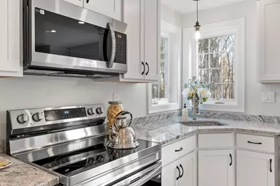 72 Cottage Lane -  (2Fam), Templeton, MA 01468 - Photo 6