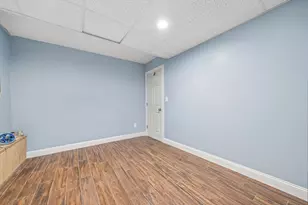 5 Main St, Quincy, MA 02169 - Photo 30