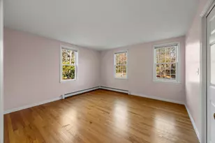 52 Waquoit Farms Dr, Falmouth, MA 02536 - Photo 16